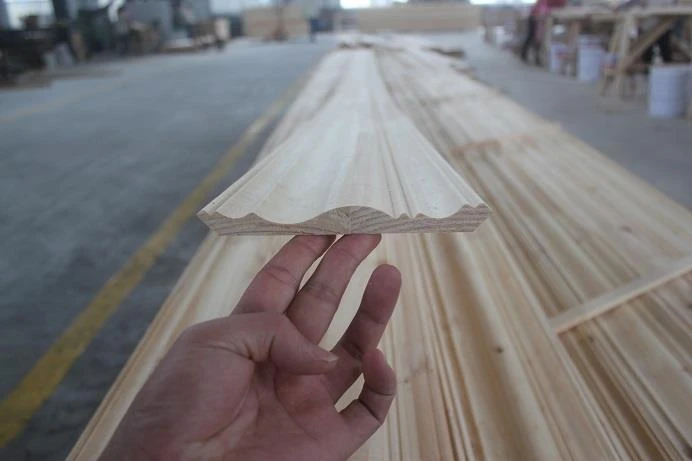 پائن مولڈنگ کا خام مال۔ raw material of pine moulding