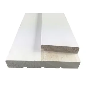 لکڑی کے دروازے کا فریم۔